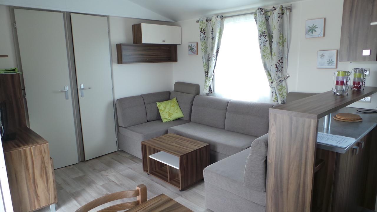 ホテルCamping De Kerurus Plounéour-Trez 部屋 写真