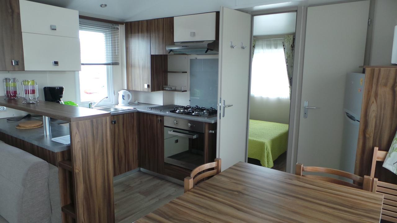 ホテルCamping De Kerurus Plounéour-Trez 部屋 写真